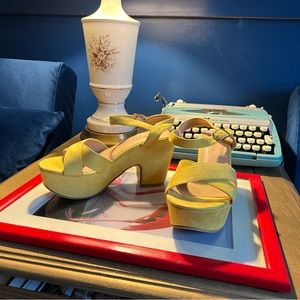 Lemon Yellow Retro Style Pinup Platform Heels